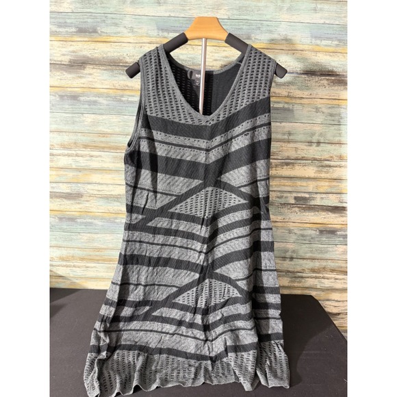 Mossimo Dresses & Skirts - Mossimo Sweater Dress XXL Grey Black Excellent Geometric Pointelle Knit V-Neck